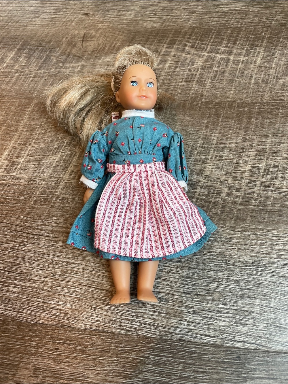 American Girl Kirstin Mini Doll